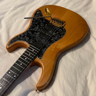 Carvin Bolt SSS Tremolo - Custom Shop Strat Killer - Made in USA - Natural - Free Pro Setup image 6