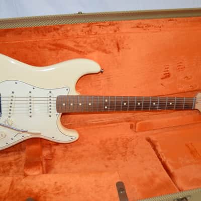 Fender Jeff Beck Artist Series Stratocaster with Hot Noiseless Pickups 2001 - Present - Olympic White image 5