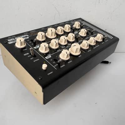 Vermona  Vermona Retroverb Lancet Spring Reverb $3,200.000 US680 envío 180 Black image 4