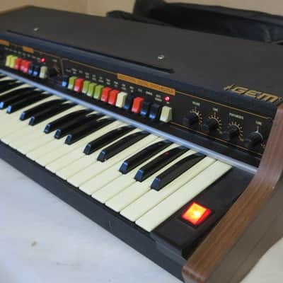 EXTRA RARE! 70`s GEM PK 4900 Vintage Analogue Poly Synthesizer image 4