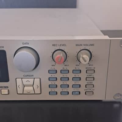 Akai S2800 MIDI Stereo Digital Sampler 1992 - White image 4