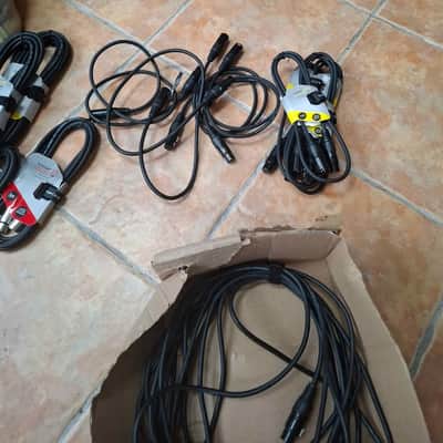 10 DMX lights, Bigfoot controller and leads image 7