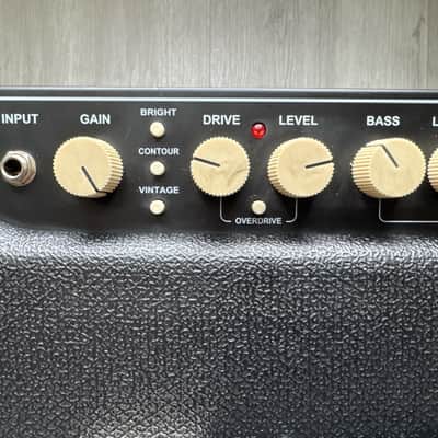 Fender Rumble 40 V3 Bass C. Amp image 8