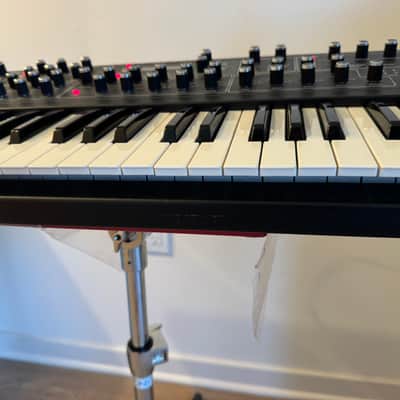 Dave Smith Instruments Prophet 08 PE 61-Key 8-Voice Polyphonic Synthesizer 2009 - 2015 - Black with Wood Sides image 5
