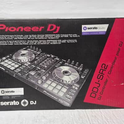 Pioneer DDJ-SR2 Portable 2-channel Controller for Serato DJ 2010s - Black image 21
