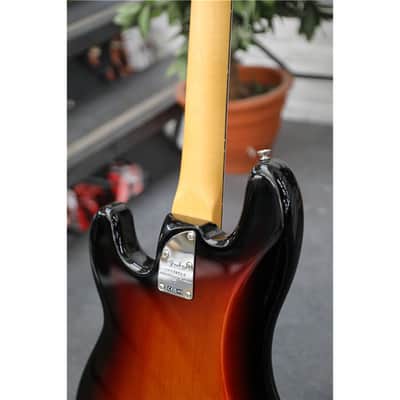 FENDER American Pro II Precision Bass RW 3TSB image 8