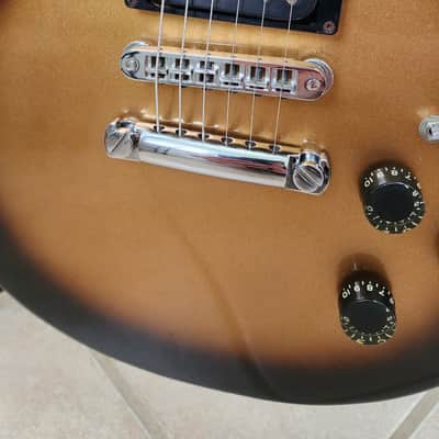 Gibson Les Paul XR-1 1981 - 1982 - Goldburst with Tim Shaw Dirty Fingers Pickups image 6