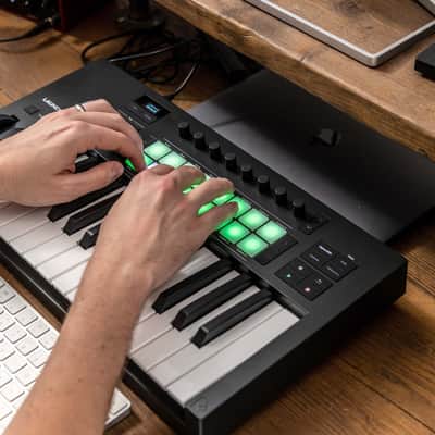 Novation Launchkey 37 MK4 MIDI Keyboard Controller image 10