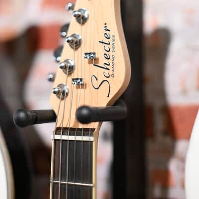 Schecter Vintage PT Fastback 2026 - Gold top image 5