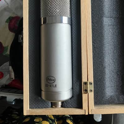 Peluso Microphones 2247 LE 2010's image 1
