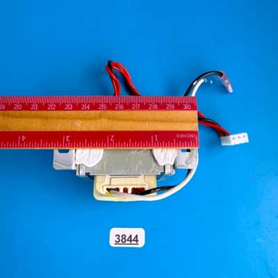 Fender Rumble 15 (PR2490) Bass Amp Part: Power Supply Transformer [057-RB15U] image 7