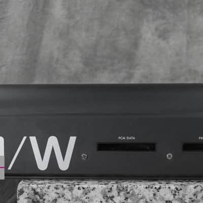 KORG 01/W Music Workstation synthesizer in Good condition. image 16