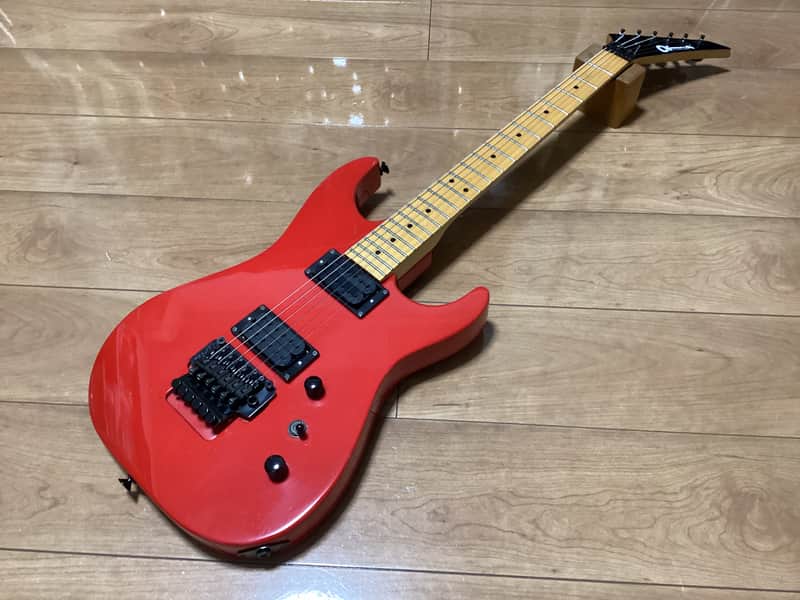 Charvel DK 065 made in Japan San Dimas jackson head Dinky Super