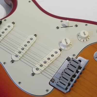 2003 Fender American Deluxe Stratocaster in Aged Cherry Sunburst with Original Hard Case image 12