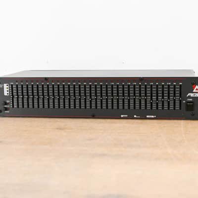 Peavey QF 131 31-Band Graphic Equalizer CG0145Y