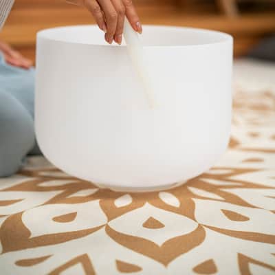 MEINL Sonic Energy White-Frosted Crystal Singing Bowl 12" - F3/Heart Chakra/432 Hz image 3