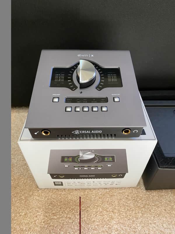 Universal Audio Apollo Twin X DUO Thunderbolt 3 Audio Interface