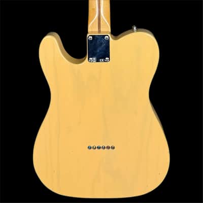 Fender Deluxe Nashville Telecaster in Honey Blonde image 2
