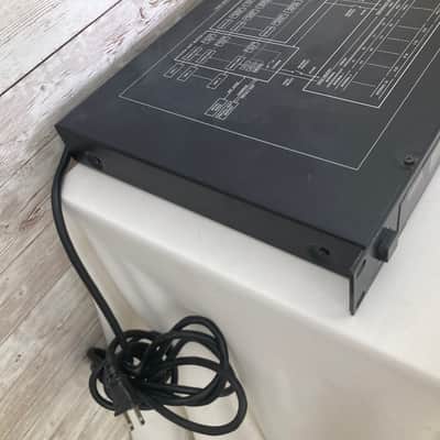 Used Yamaha TX81Z Rackmount FM Tone Generator image 5