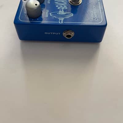 BBE Sound Bench Press Vintage Compressor Benchpress Guitar Effect Pedal + Box image 4