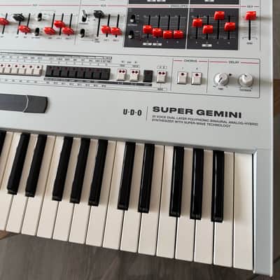 UDO Audio Super Gemini 20-Voice 61-Key Bi-Timbral Synthesizer 2023 - Present - Silver image 4
