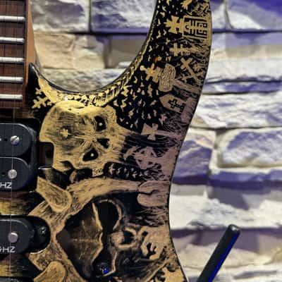 Lag Akane 200 CUSTOM GOLD SKULL Al’s Art Desing 2026 - Gold & Black image 7