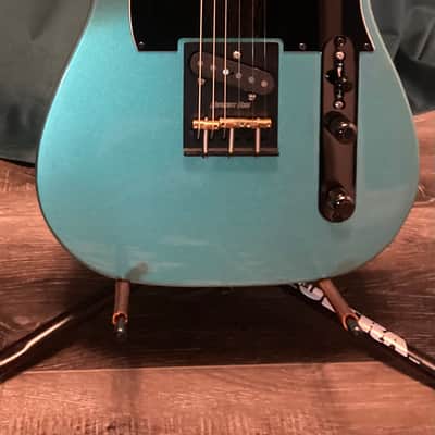 Telecaster Allparts licensed Fender body+ G&G $200 case + USA -Rosewood Neck high end parts image 3
