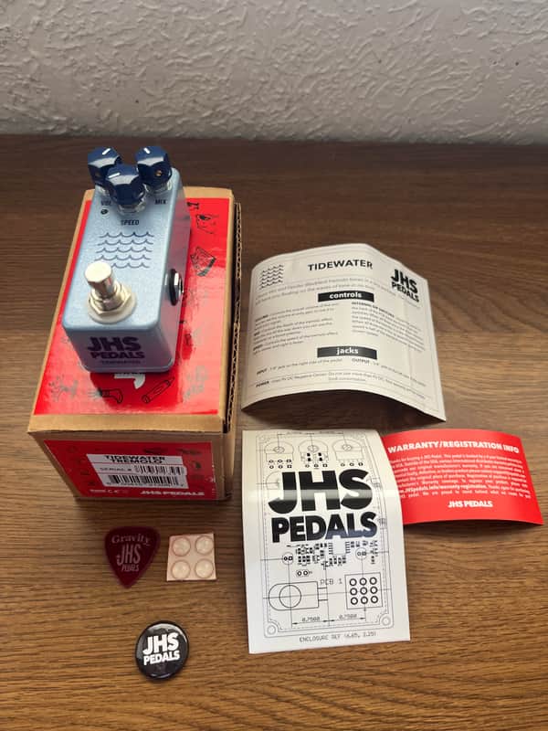 JHS Tidewater Tremolo V2 2020 - Present - Blue image 1
