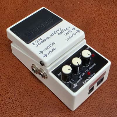 Vintage Boss NS-2 - 1987 Japan - Noise Suppressor - Silver Label First Month Production (Serial 841031) - MINT / BOXED / MIJ image 5