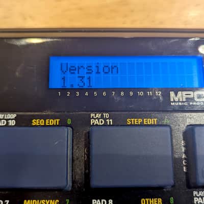 Akai MPC 500 - expanded w/ pads RAM, CF card image 7