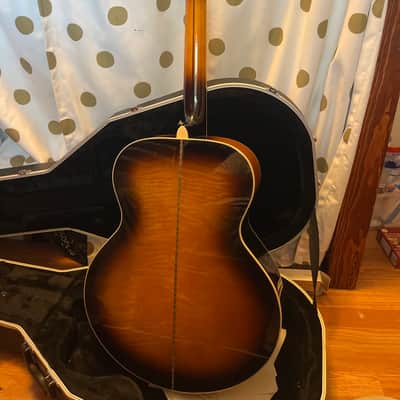 AMI GJA-AG200 Jumbo Acoustic-Electric Guitar with Gator Hardshell Case image 3