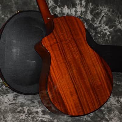 2022 Breedlove - Oregon Concert Bourbon CE Myrtlewood - Bourbon Burst image 5