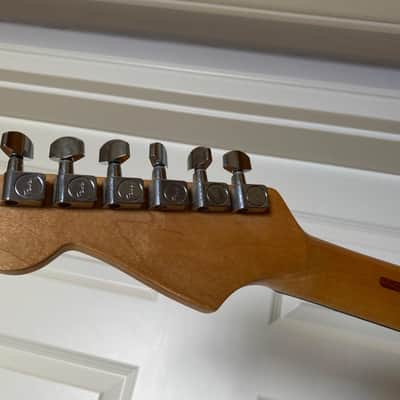 Fender Stratocaster Standard, Mexico 1998, Sunburst image 7
