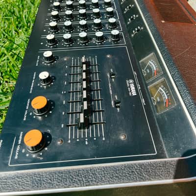 Yamaha EM-150 70s 6 Channel Mixer w Spring Reverb - Black image 5