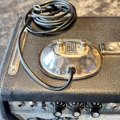 Fender ‘68 Reissue Vibrolux Reverb-Amp 2014 - Black image 11