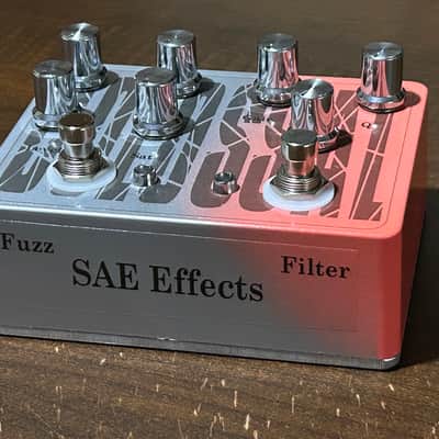 SAE Effects Colossal - cocked filter and fuzz dual pedal image 2