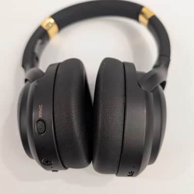 Monster MH31902 Bluetooth Headphones image 2