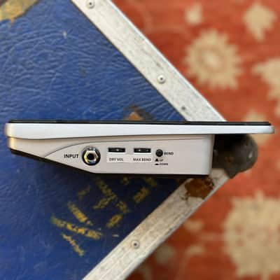 EHX Slammi Polyphonic Pitch-Shifter and Harmony Pedal image 3