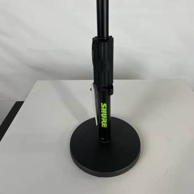 Shure by Gator SH-DESKTOP1 Round Base Desktop Microphone Stand, Black image 1