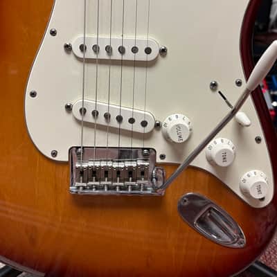 Fender American Standard Stratocaster with Rosewood Fretboard (2011) - Sienna Sunburst image 4