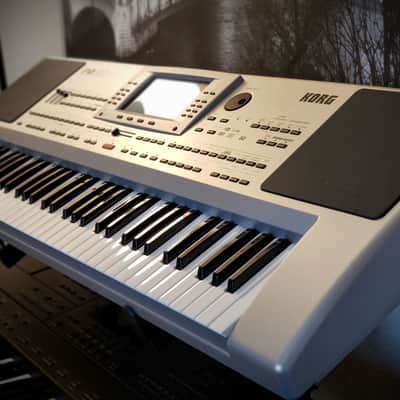 MINT CONDITION KORG PA-80 SYNTHESIZER, ARRANGER WITH THE TURKISH ARABIC EXTERNAL ROM DRIVE! image 5