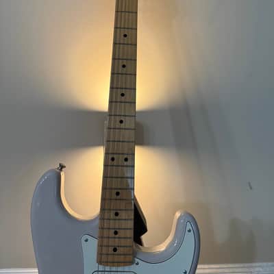 Fender MIJ Hybrid II Stratocaster with Maple Fretboard 2020 - 2021 - US Blonde image 6