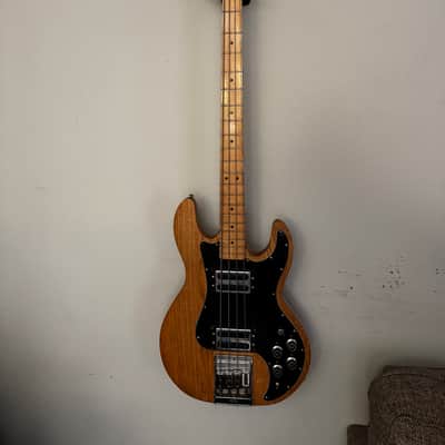 Peavey T-40 with Maple Fretboard 1978 - 1988 - Natural image 1