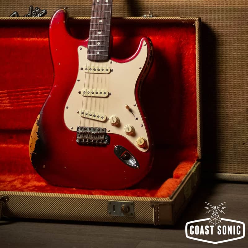 1991 Fender American Vintage Reissue '62 Stratocaster AVRI, Natural Relic, w/case image 1
