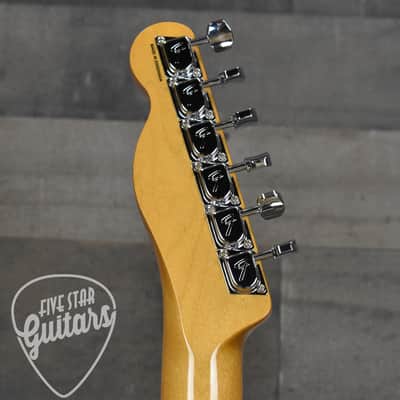 Mint Fender Limited Edition Vintera II '60s Telecaster Maple Fingerboard - Antigua with Gigbag image 8