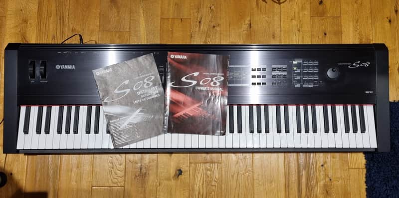 Yamaha S08 Weighted 88 Stage Piano / Synthesizer image 1
