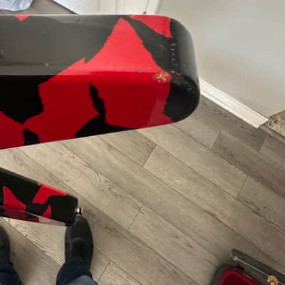 Hamer Vector Flying V 1985 - Red and Black Zulu Bengal Tiger Finish Electric GUI image 17