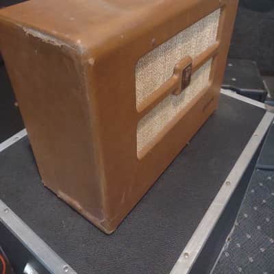 Gibson BR-6, 10 watt amplifier "1948-1954" - Brown, gold grill image 2