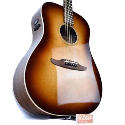 Fender California Traditional Series Redondo Classic image 3