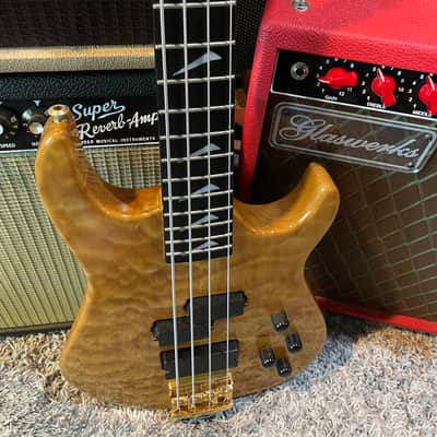 Rare USA Hamer Chaparral Max 4-string bass quilted maple with original hardshell case image 6